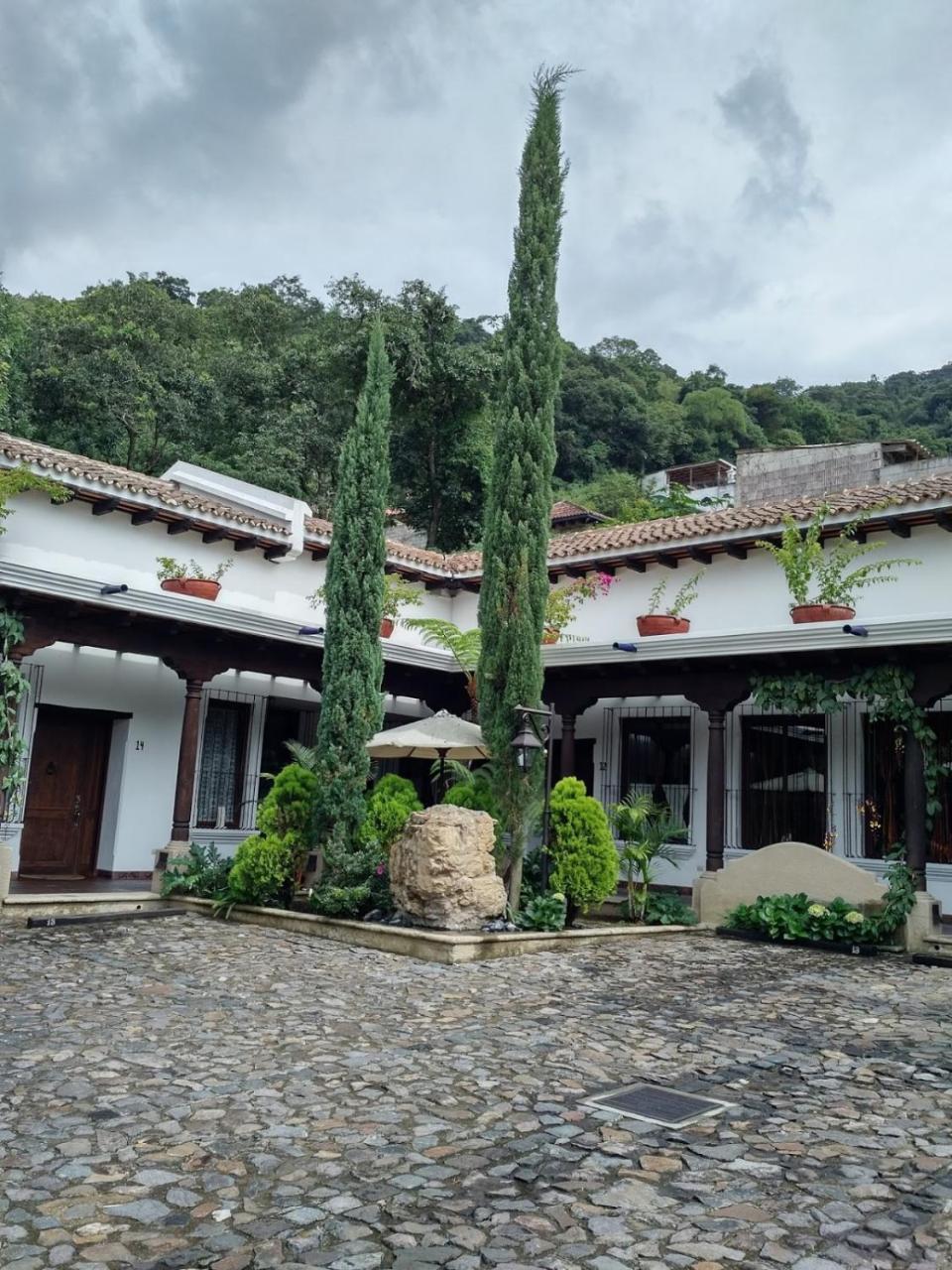 Villas Emekarsa, Antigua Εξωτερικό φωτογραφία