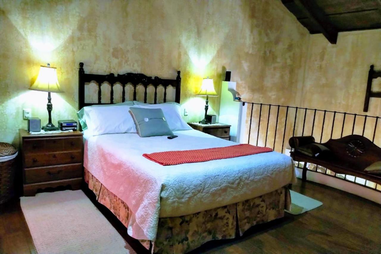 Villas Emekarsa, Antigua Εξωτερικό φωτογραφία